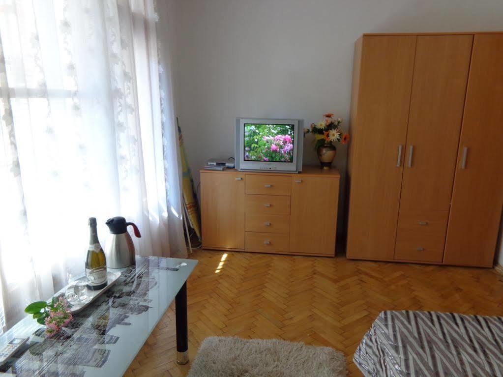 Zoya Apartment بورغاس المظهر الخارجي الصورة